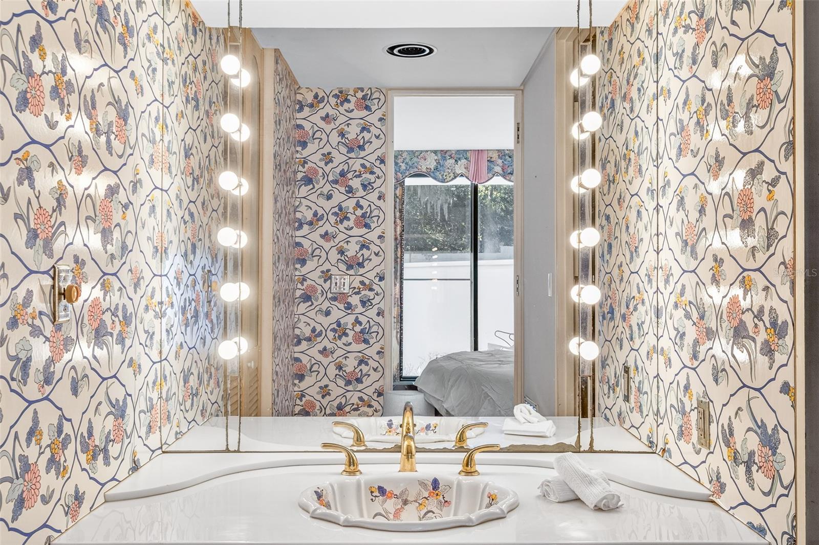 SWEETWATER CLUB UN 1-A - Residential