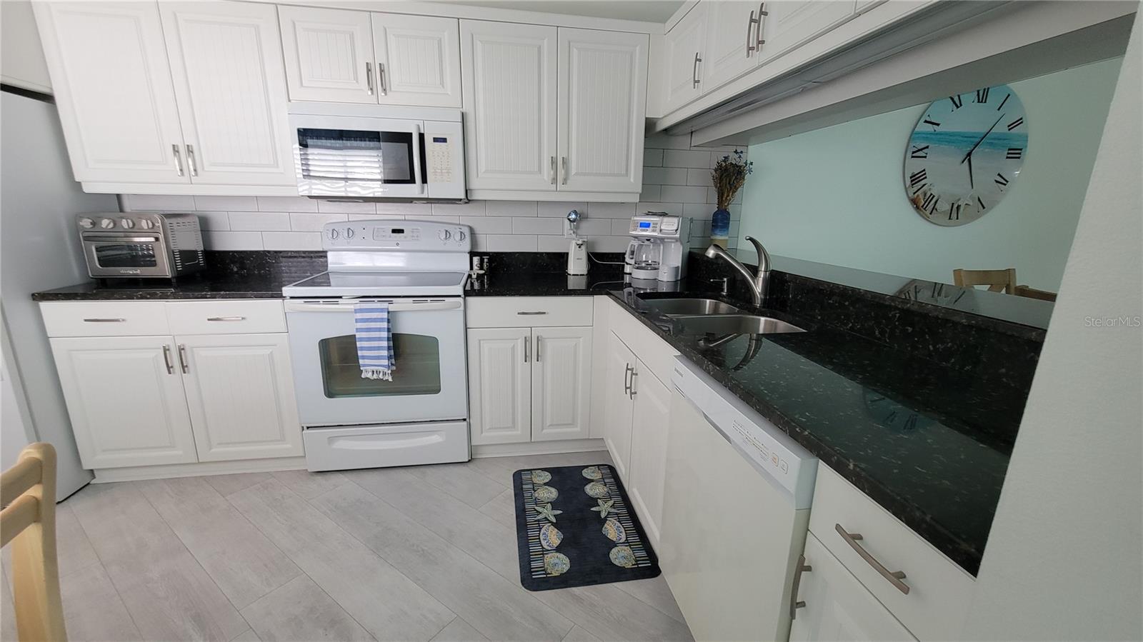 PERICO BAY CLUB - Residential Lease