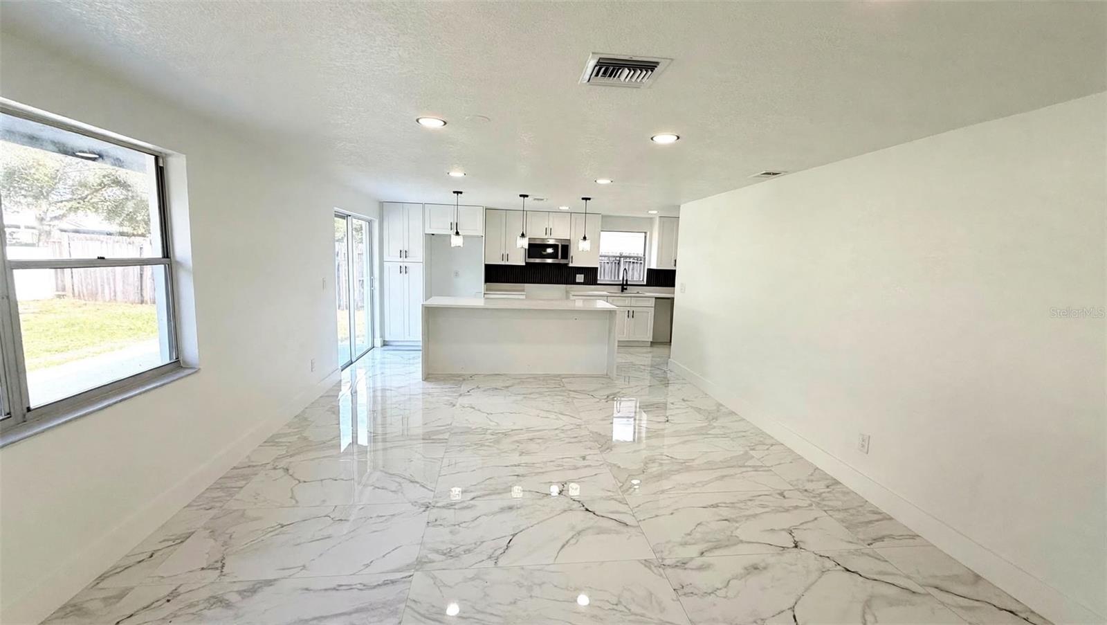 6807 WHITE CLIFFS WAY