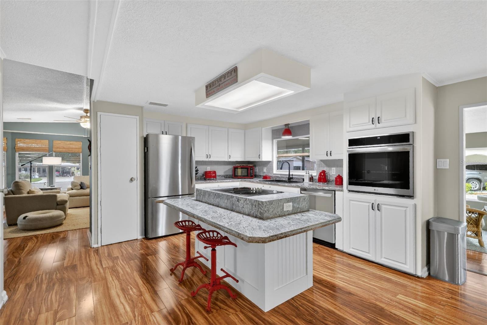 LADY LAKE ORANGE BLOSSOM GARDENS UNIT 05 - Residential