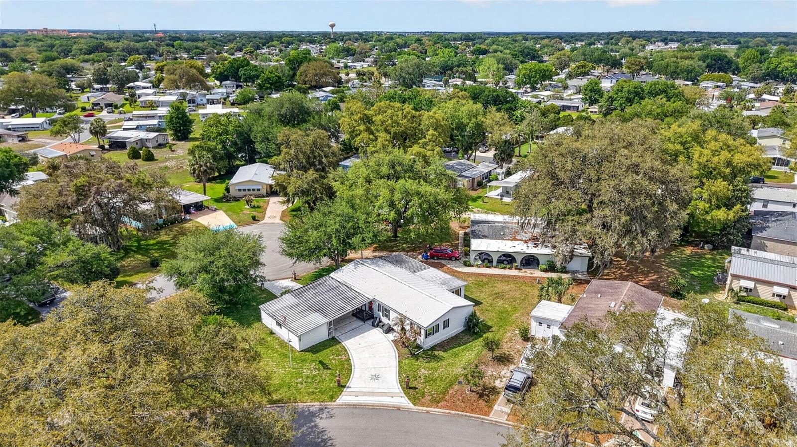 LADY LAKE ORANGE BLOSSOM GARDENS UNIT 05 - Residential