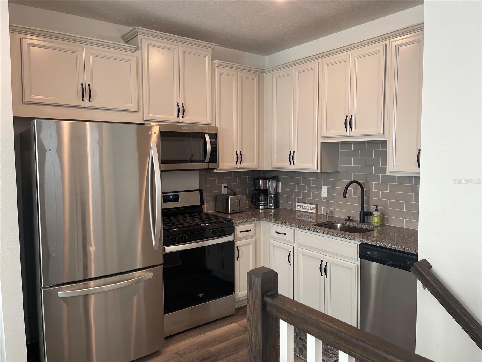 CELEBRATION ISLAND VILLAGE PH 1B - Residential Lease