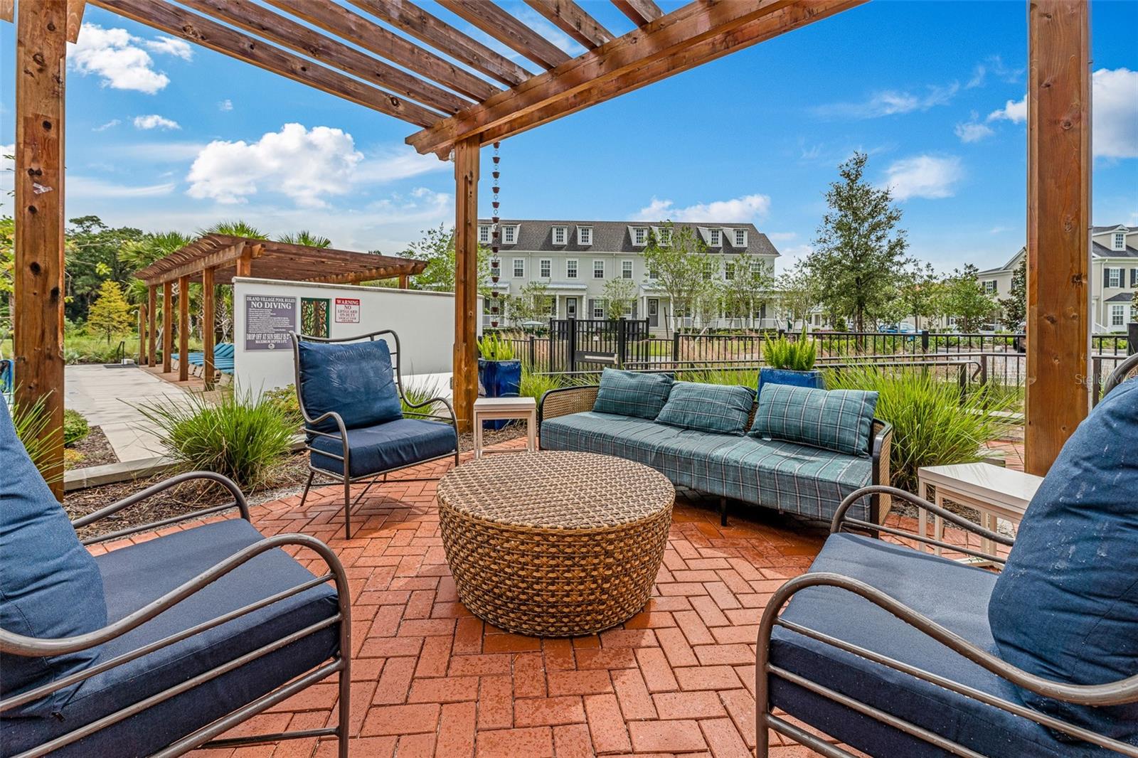 CELEBRATION ISLAND VILLAGE PH 1B - Residential Lease