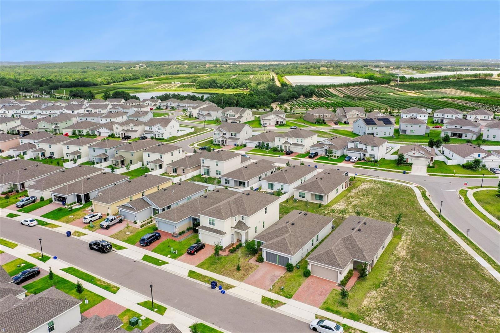 TRINITY LAKES - Residential