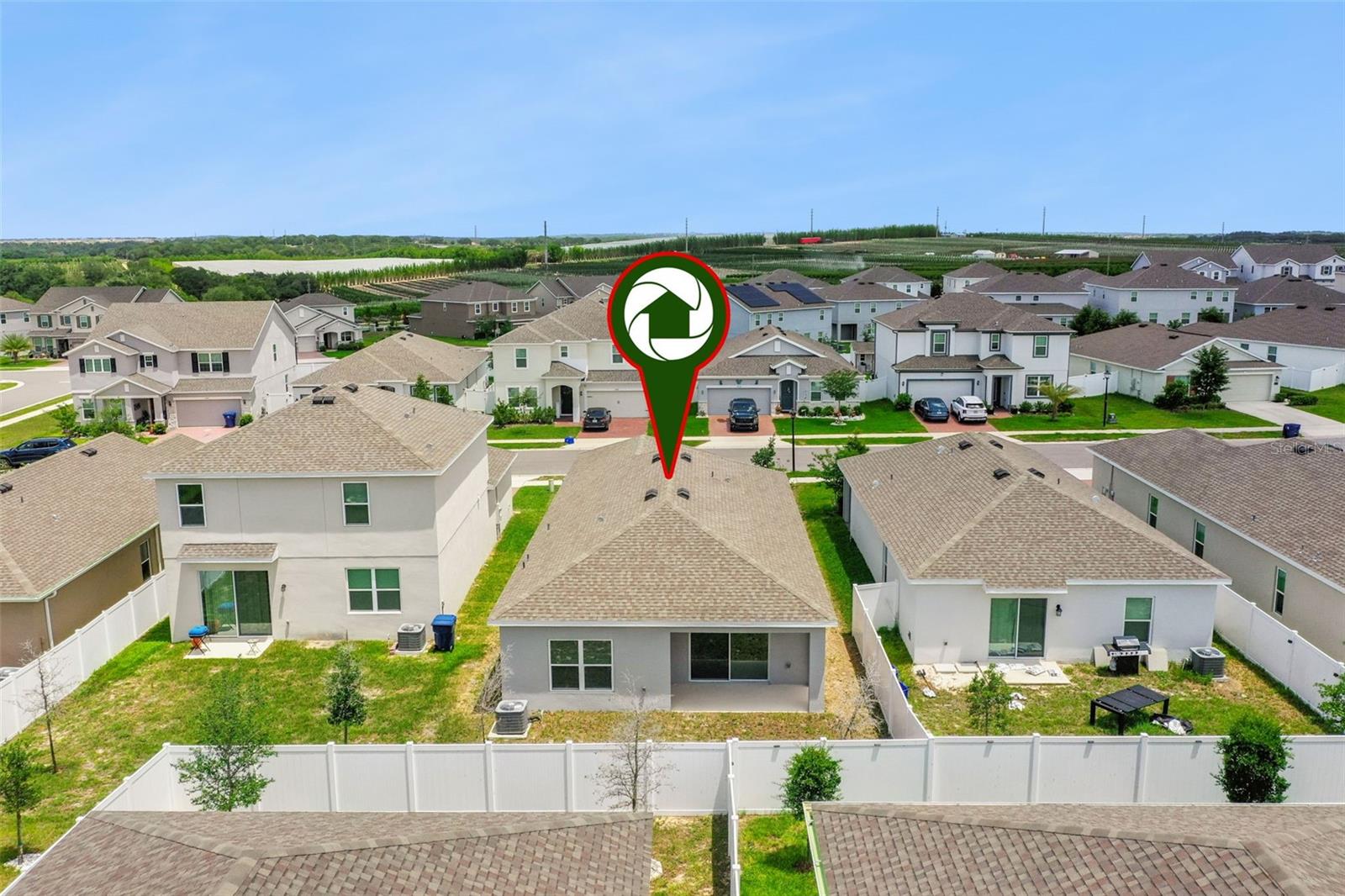 TRINITY LAKES - Residential
