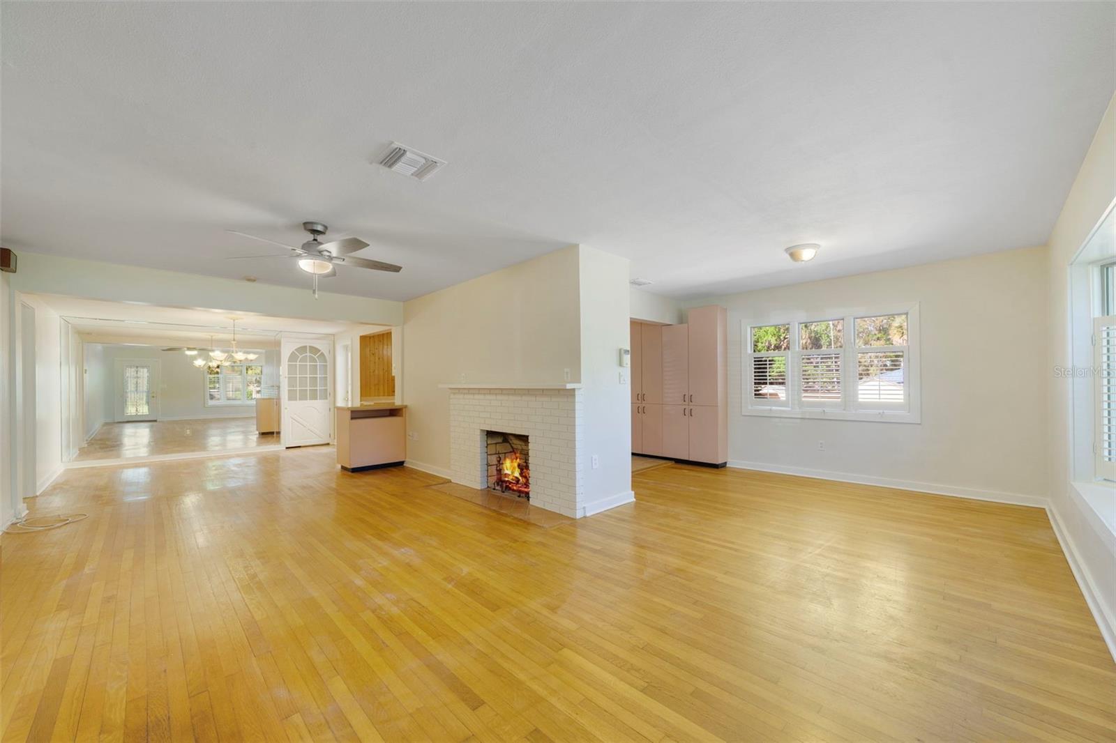 LEESBURG PALMORA SUB - Residential