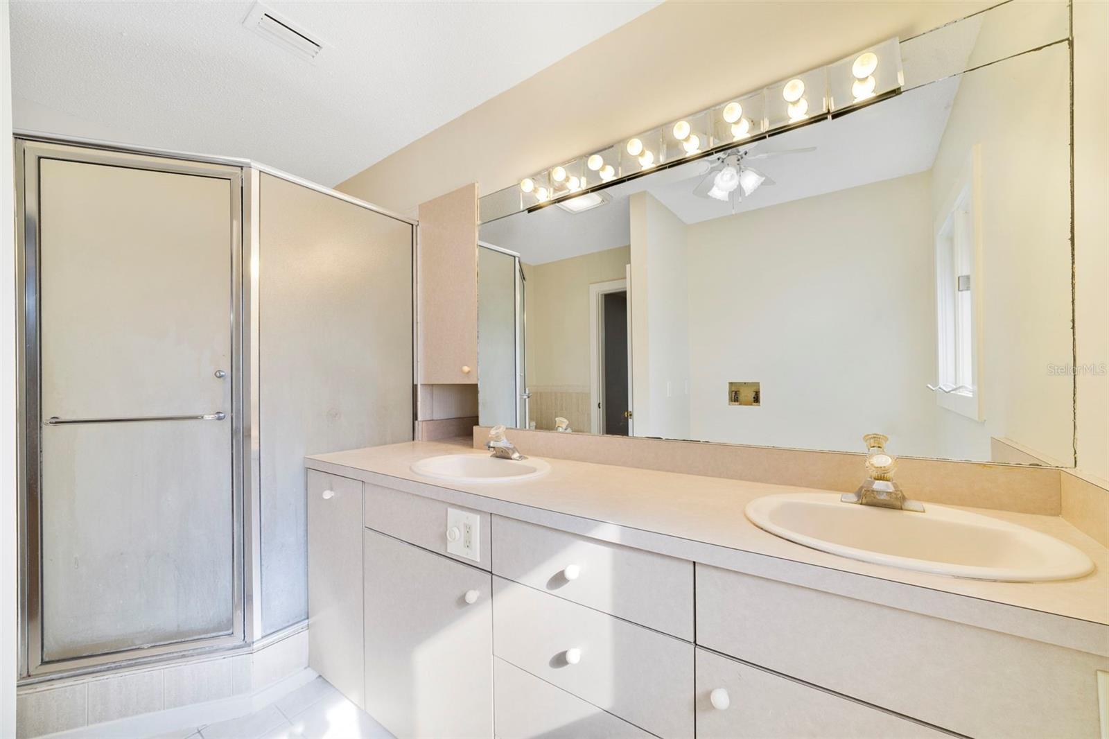 LEESBURG PALMORA SUB - Residential