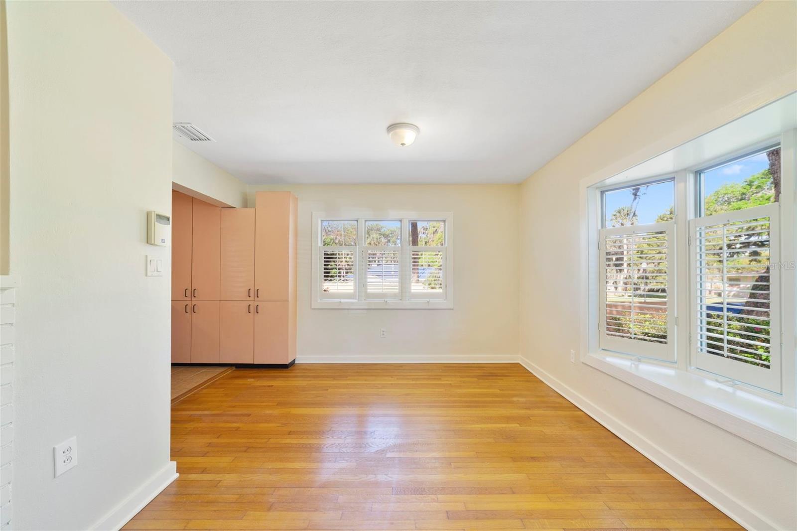 LEESBURG PALMORA SUB - Residential