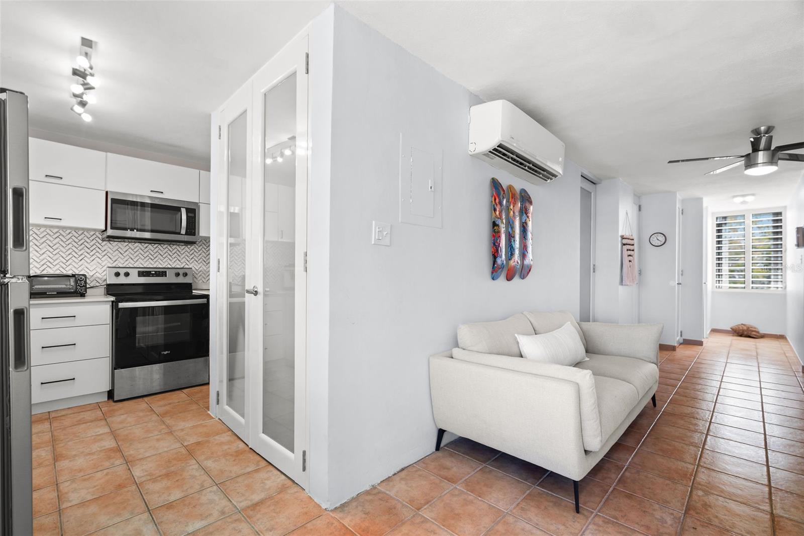 Casa Del Mar II BARRIO MAMEYES 1806