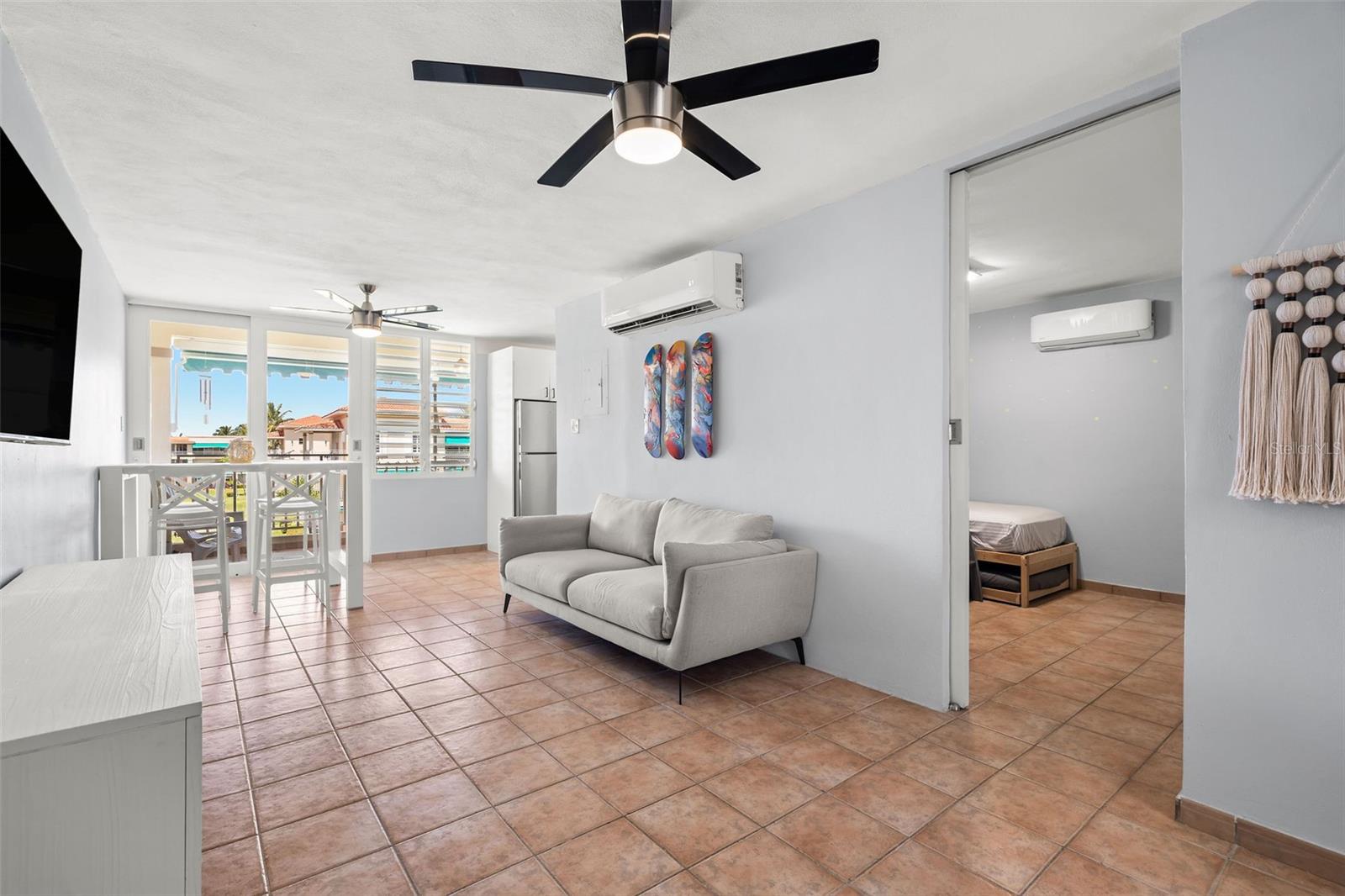 Casa Del Mar II BARRIO MAMEYES 1806