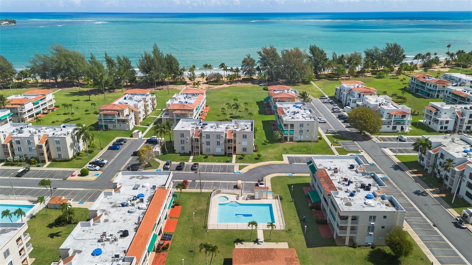 CASA DEL MAR II - Residential