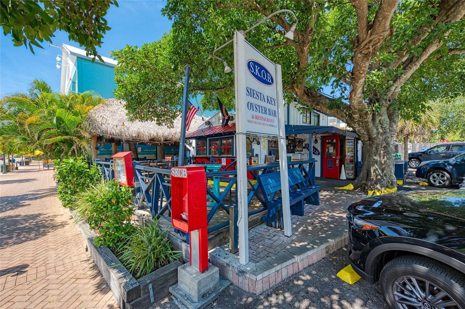 SIESTA HARBOR I - Residential