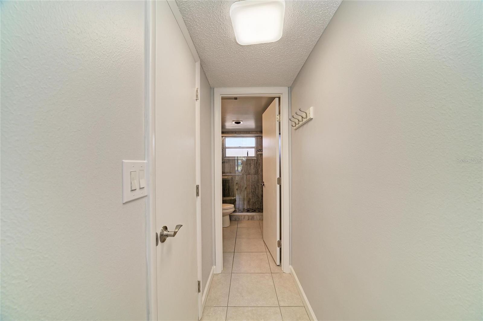 SIESTA HARBOR I - Residential