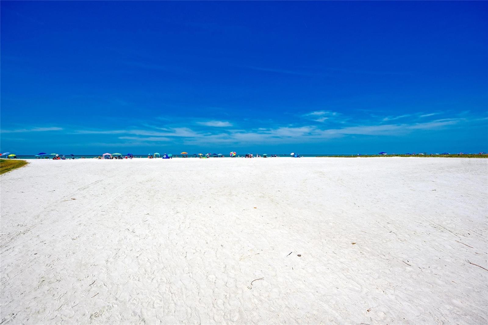 SIESTA HARBOR I - Residential