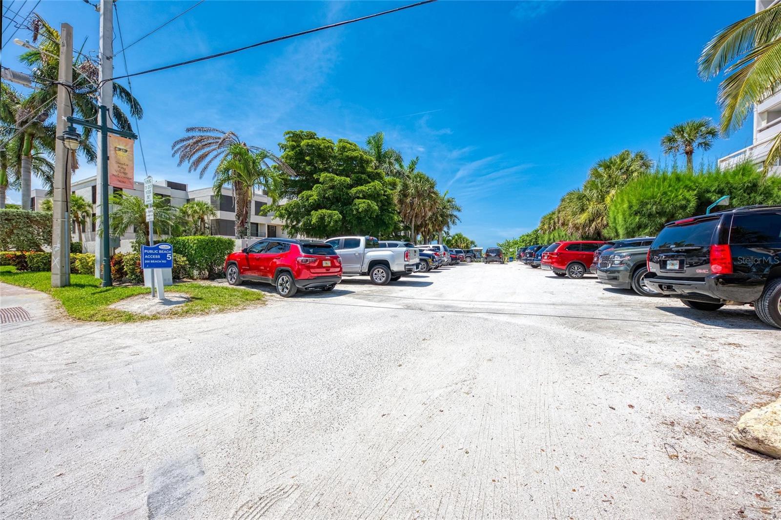 SIESTA HARBOR I - Residential