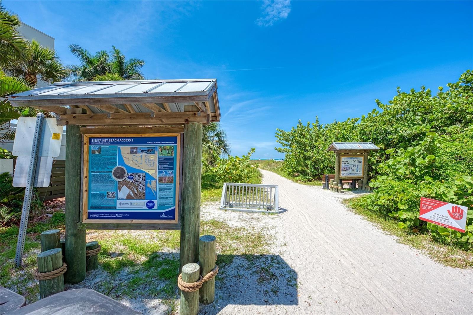 SIESTA HARBOR I - Residential