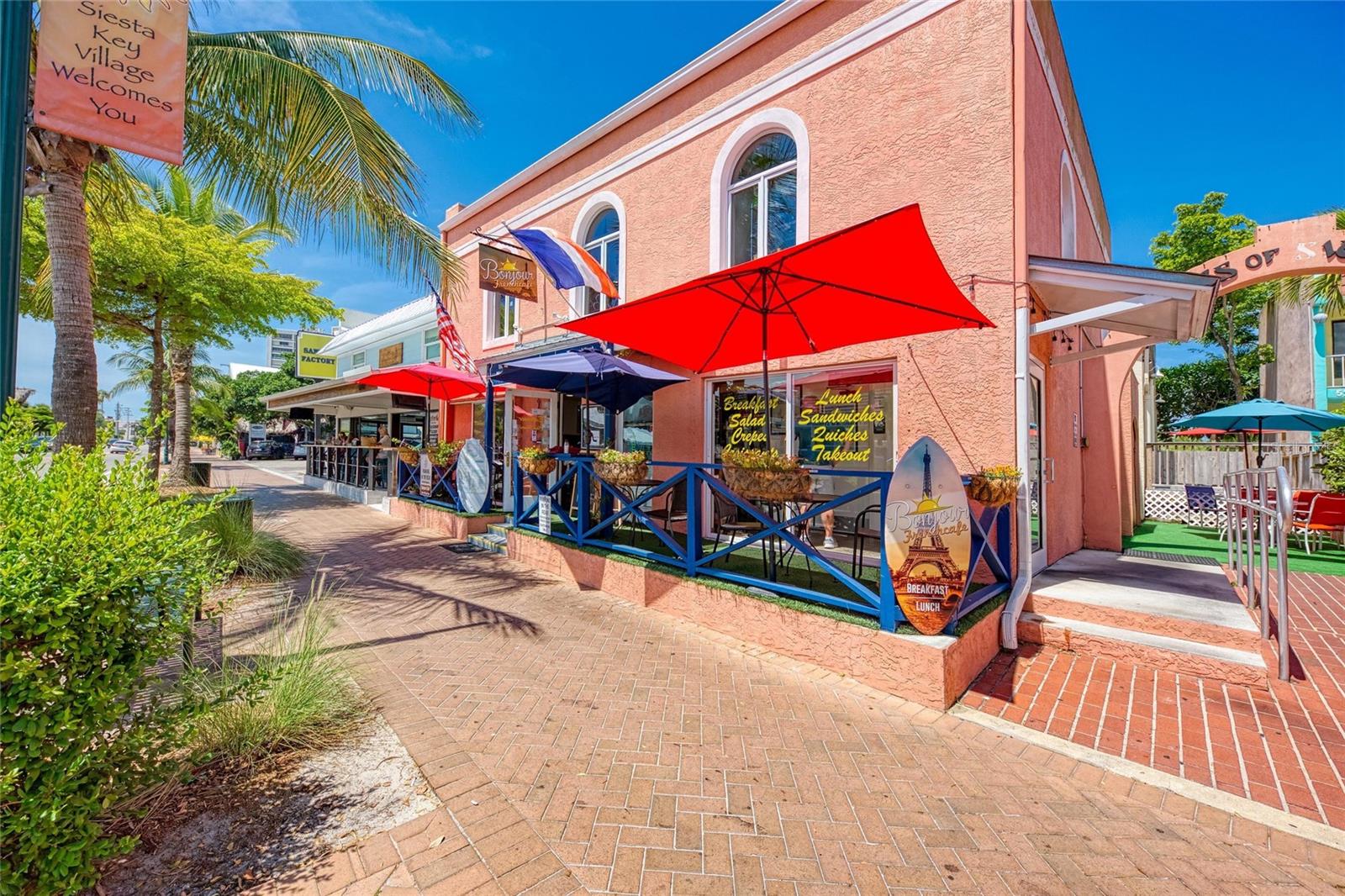 SIESTA HARBOR I - Residential