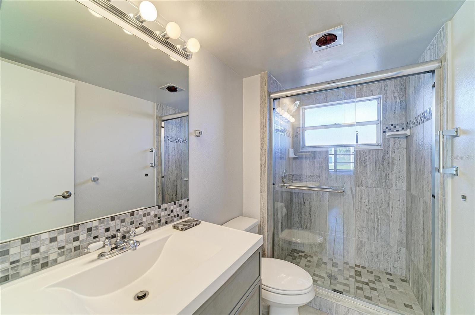 SIESTA HARBOR I - Residential