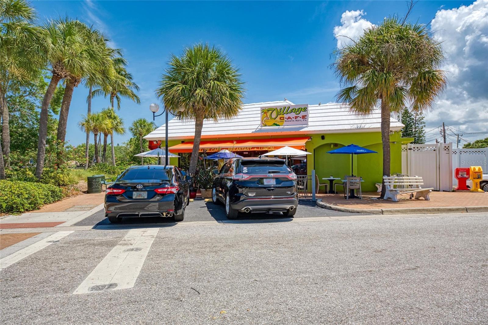SIESTA HARBOR I - Residential