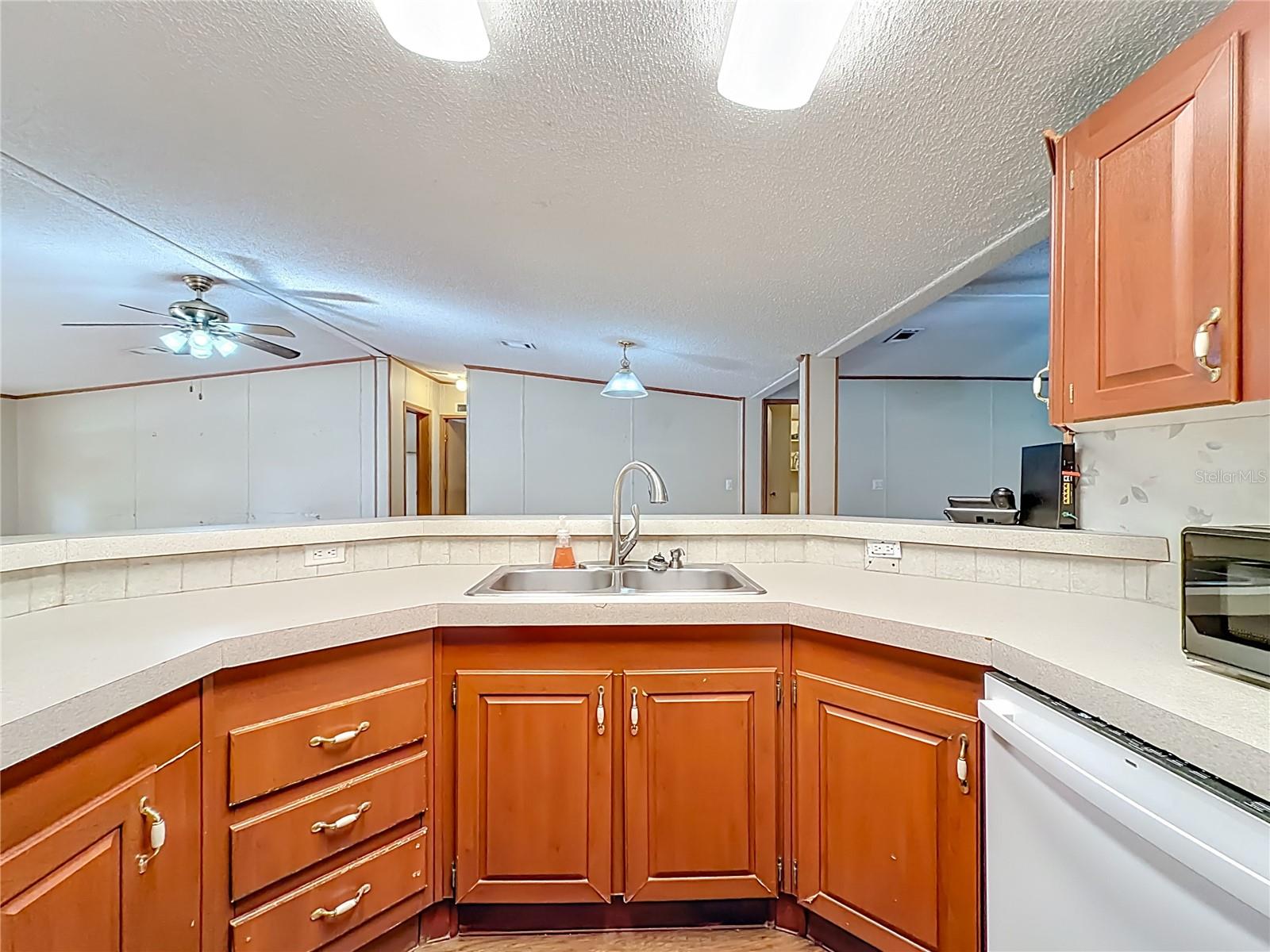 FLORIDA HIGHLANDS - Residential