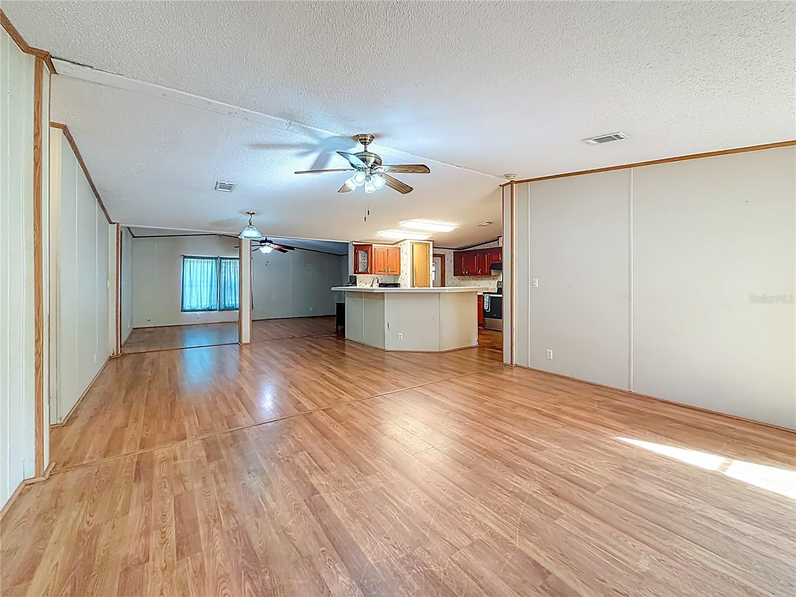 FLORIDA HIGHLANDS - Residential