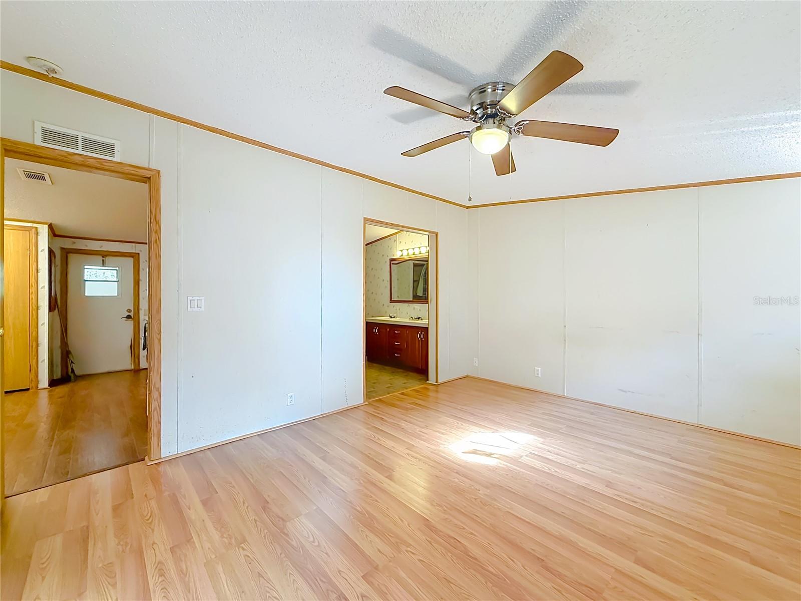 FLORIDA HIGHLANDS - Residential