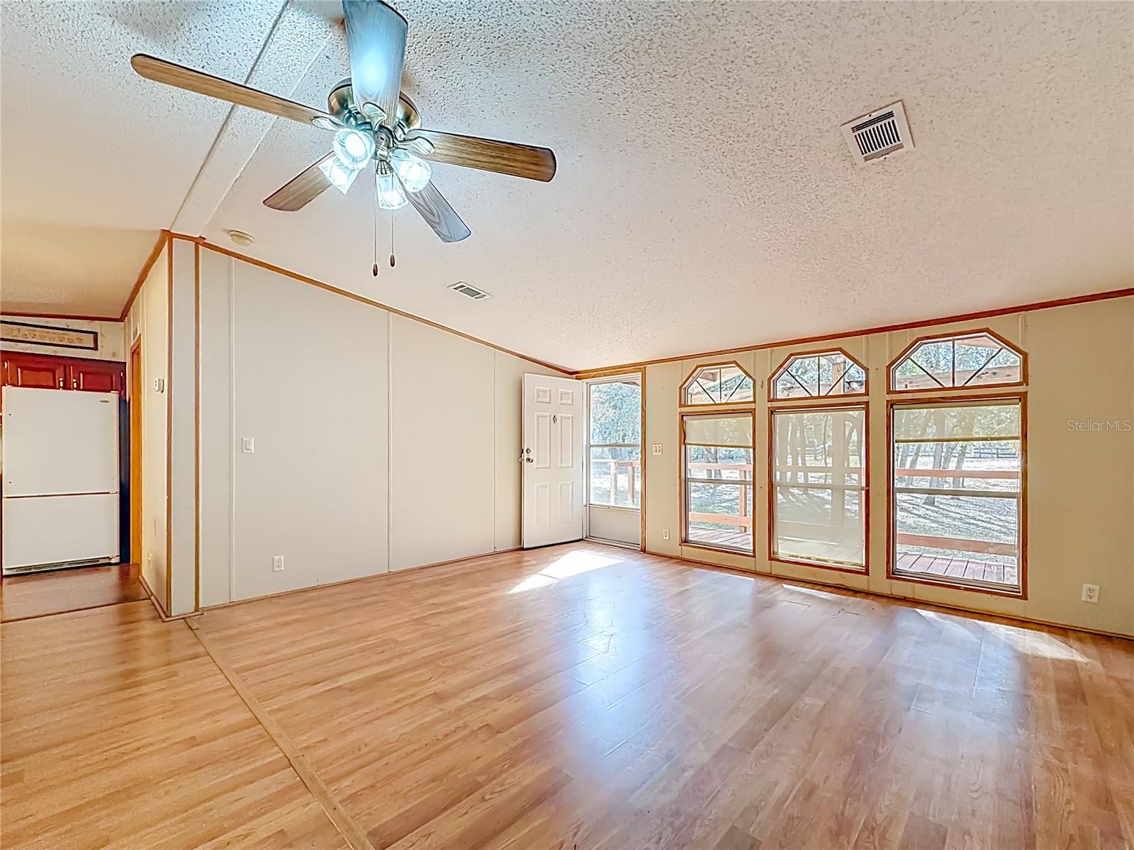 FLORIDA HIGHLANDS - Residential