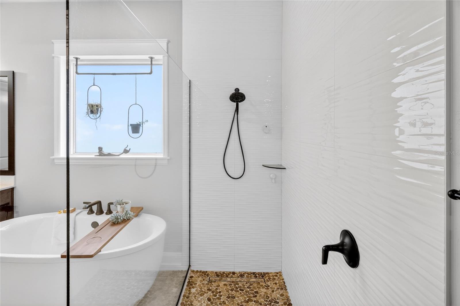 OAKMONT PH 3 PB 35 PG 60 - Residential