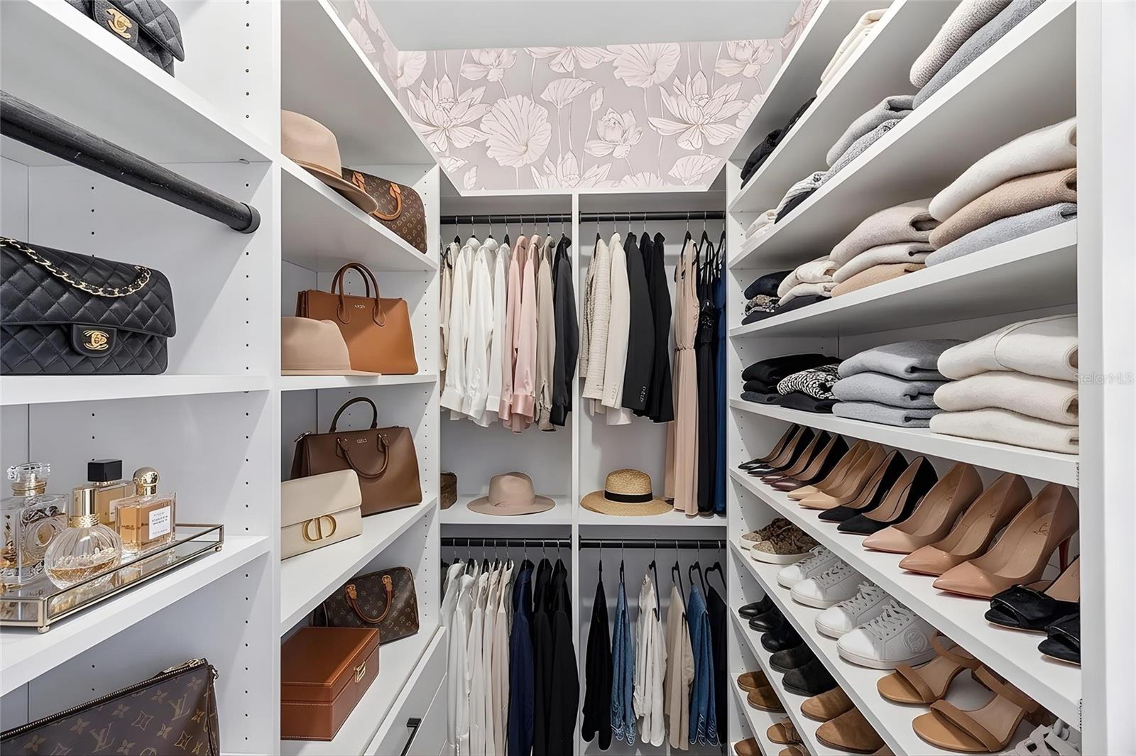 OAKMONT PH 3 PB 35 PG 60 - Residential