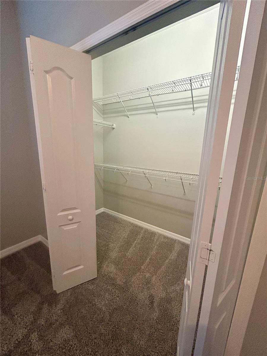 TOWNS LEGACY PARK - Residential Lease