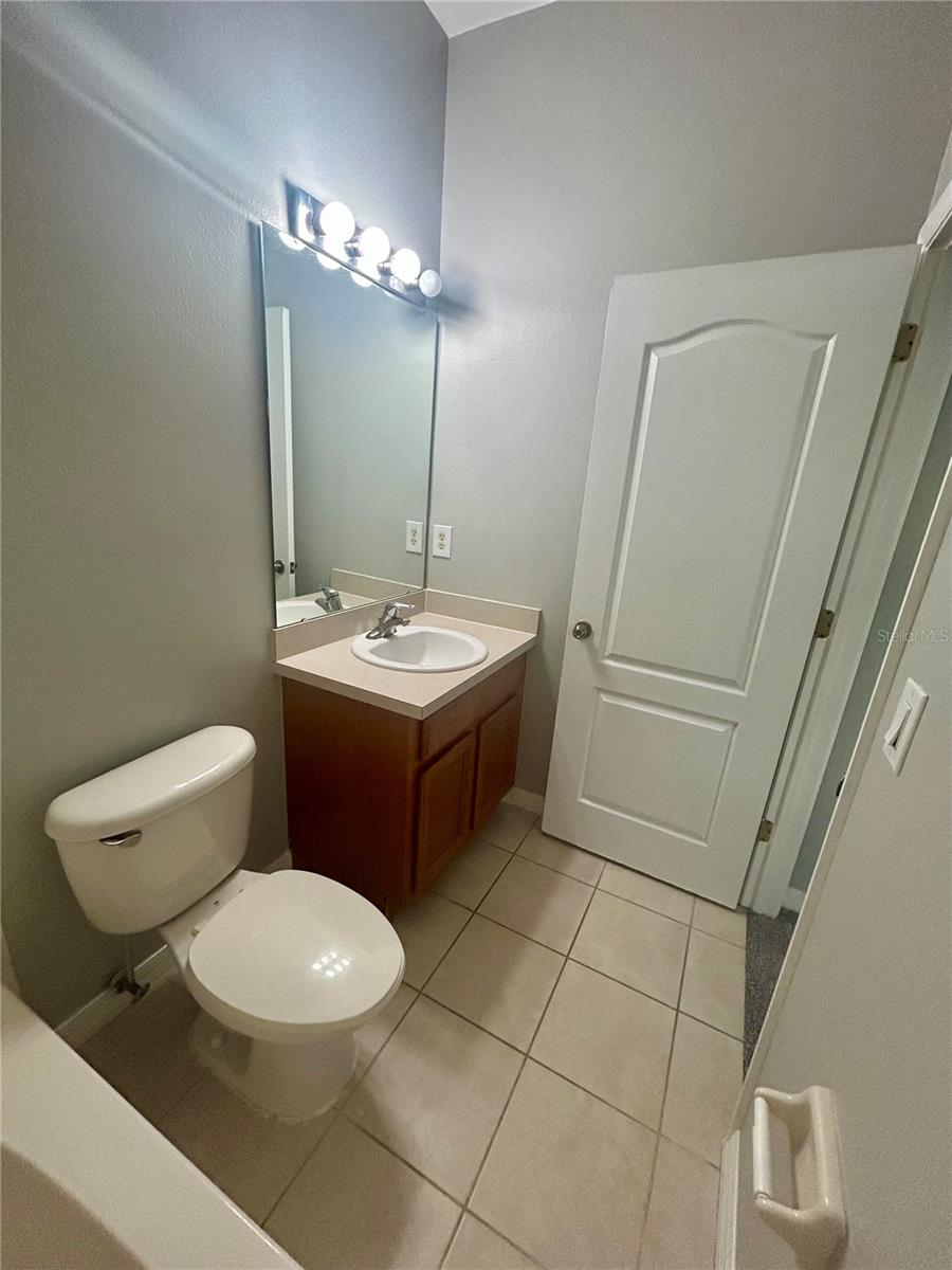 TOWNS LEGACY PARK - Residential Lease