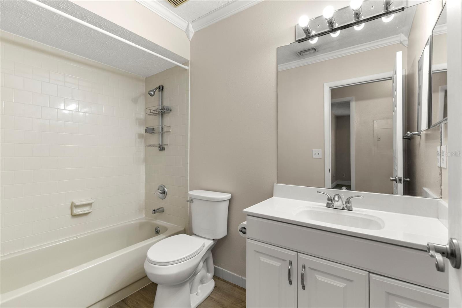 THE GOLF & SEA CONDO - Residential