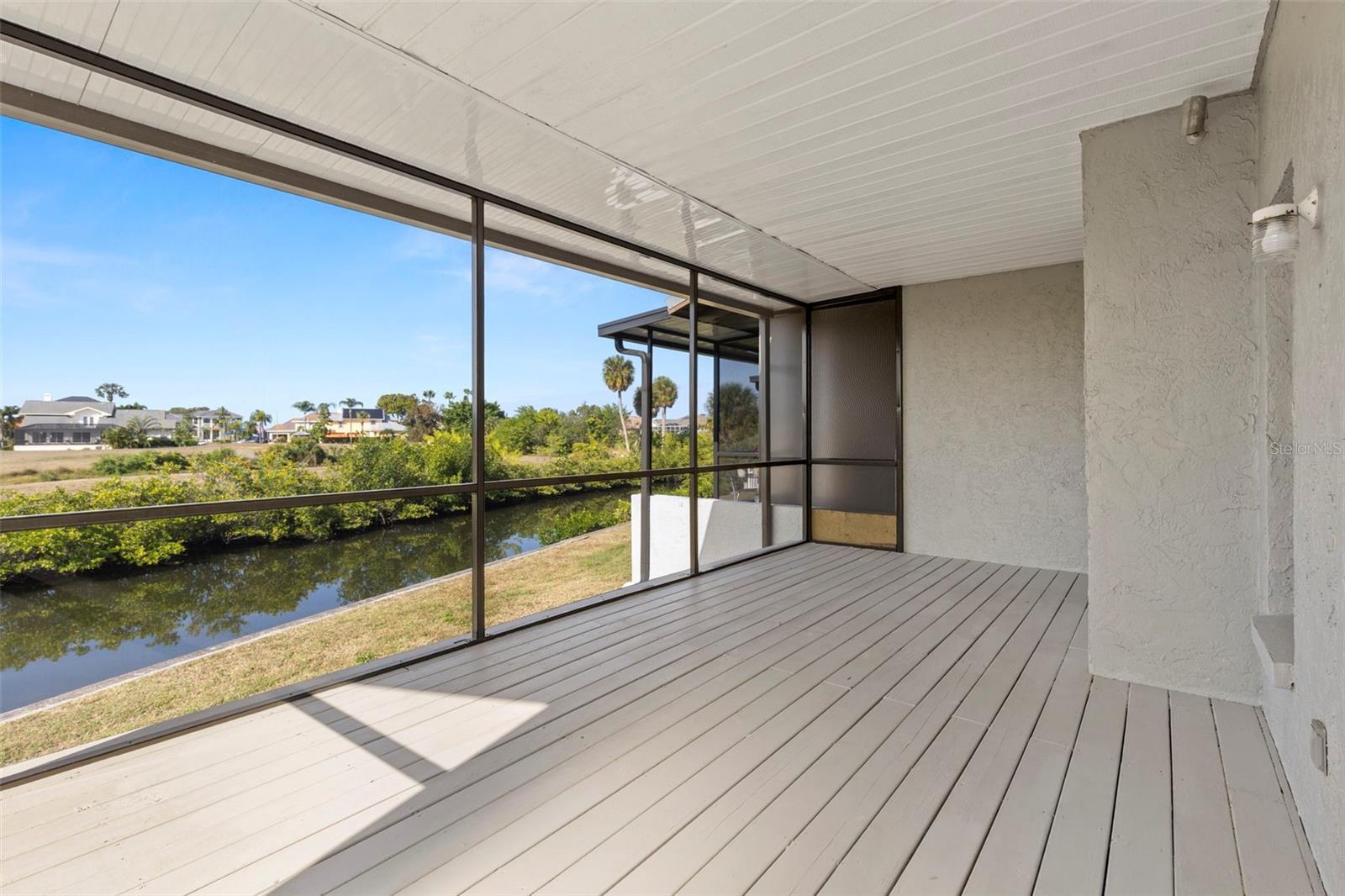 THE GOLF & SEA CONDO - Residential