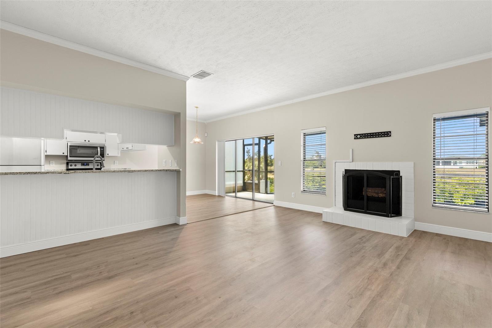 809 GOLF AND SEA BOULEVARD 104