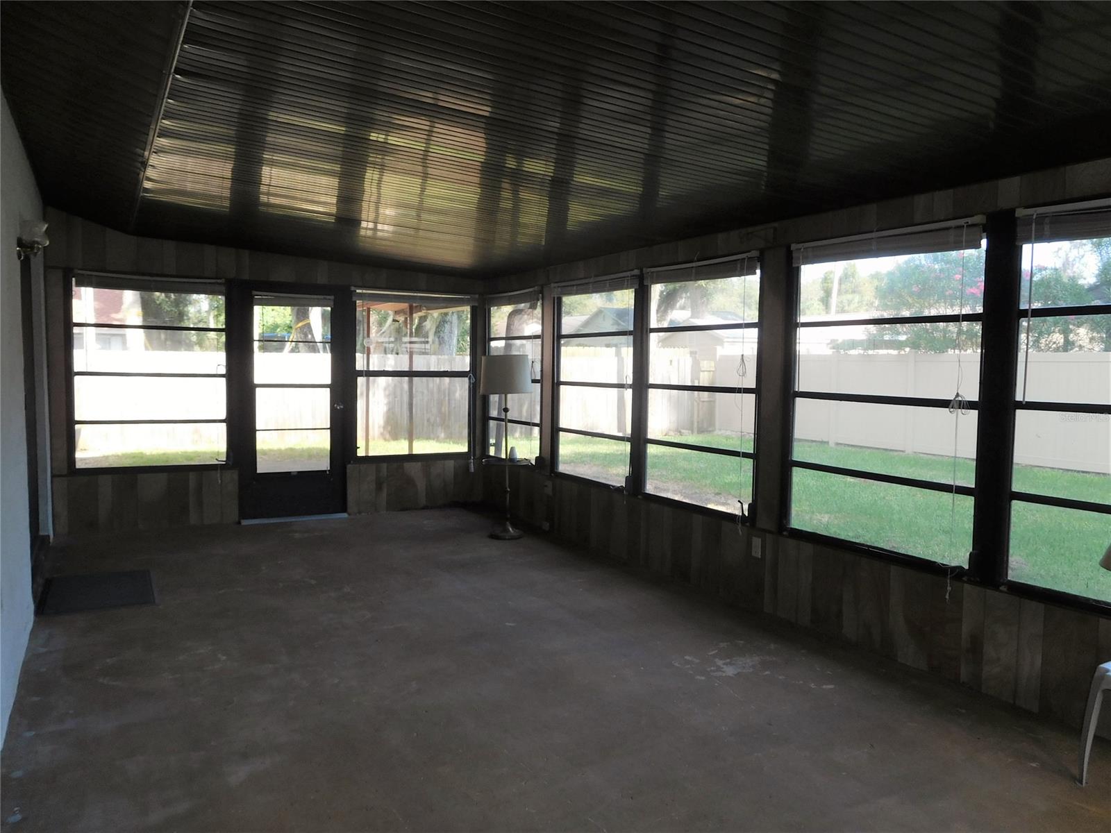 Florida Shores 01 - Residential