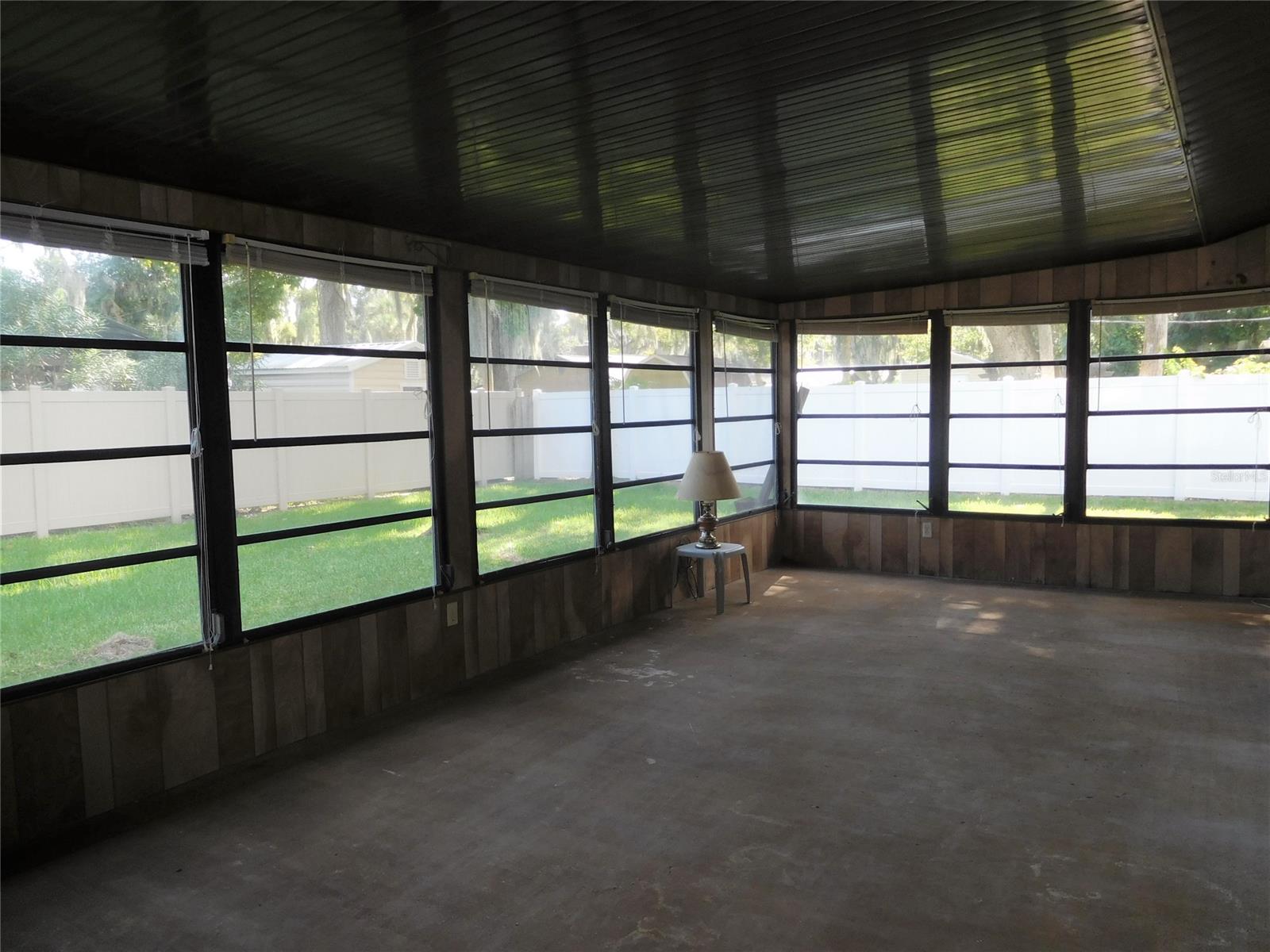 Florida Shores 01 - Residential