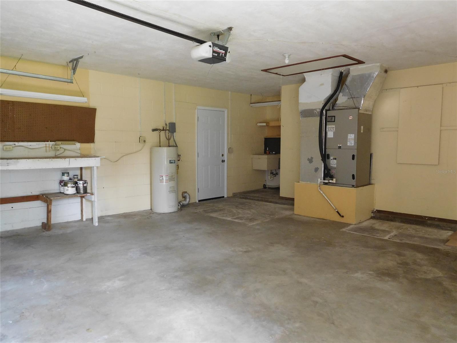 Florida Shores 01 - Residential