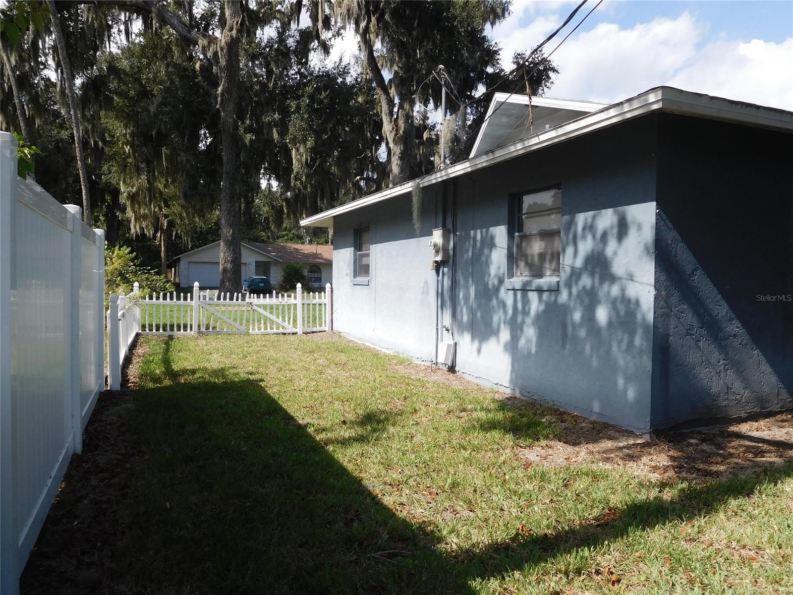 Florida Shores 01 - Residential