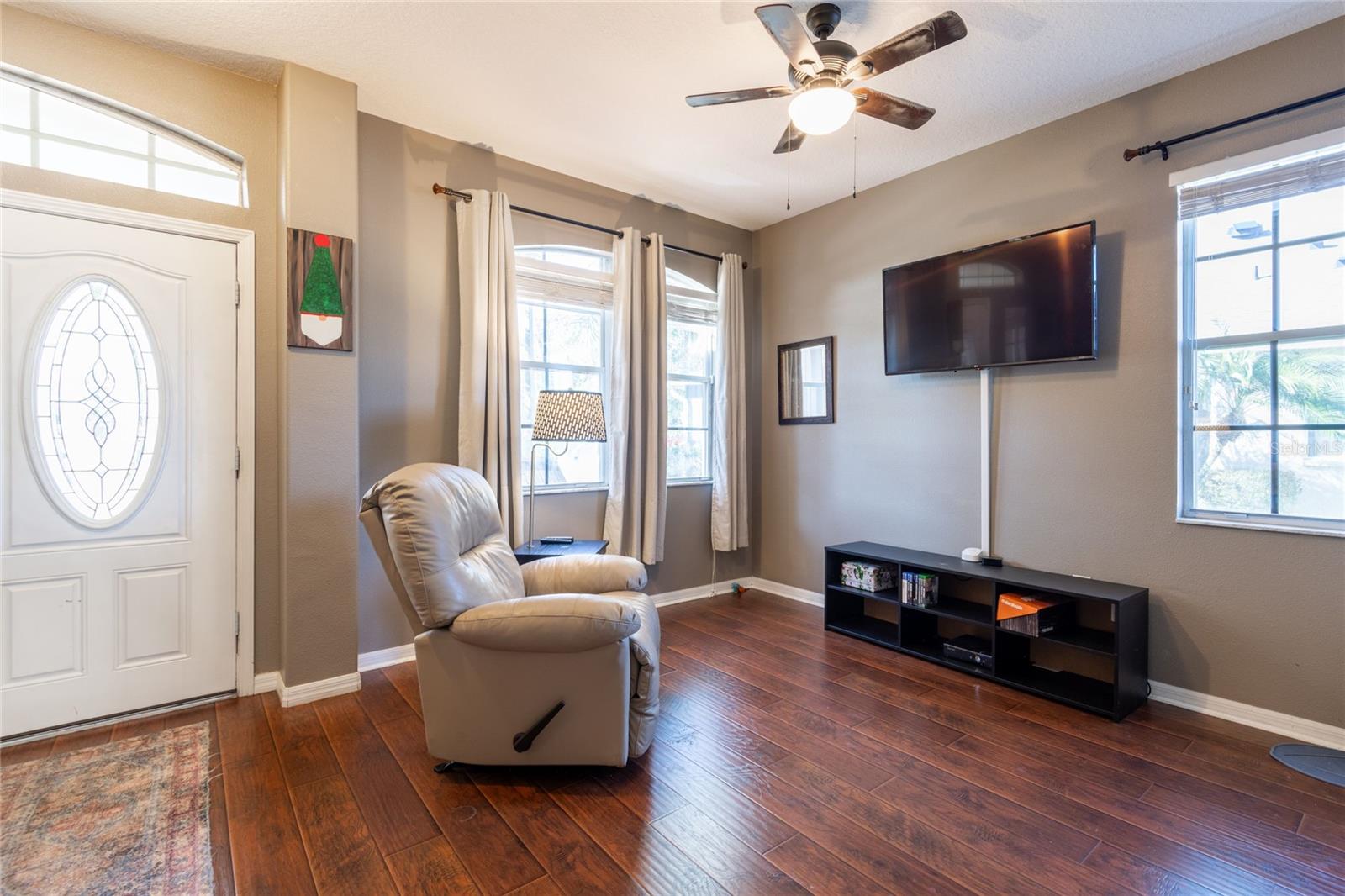 HAMPTON HILLS SOUTH PH 01 - Residential