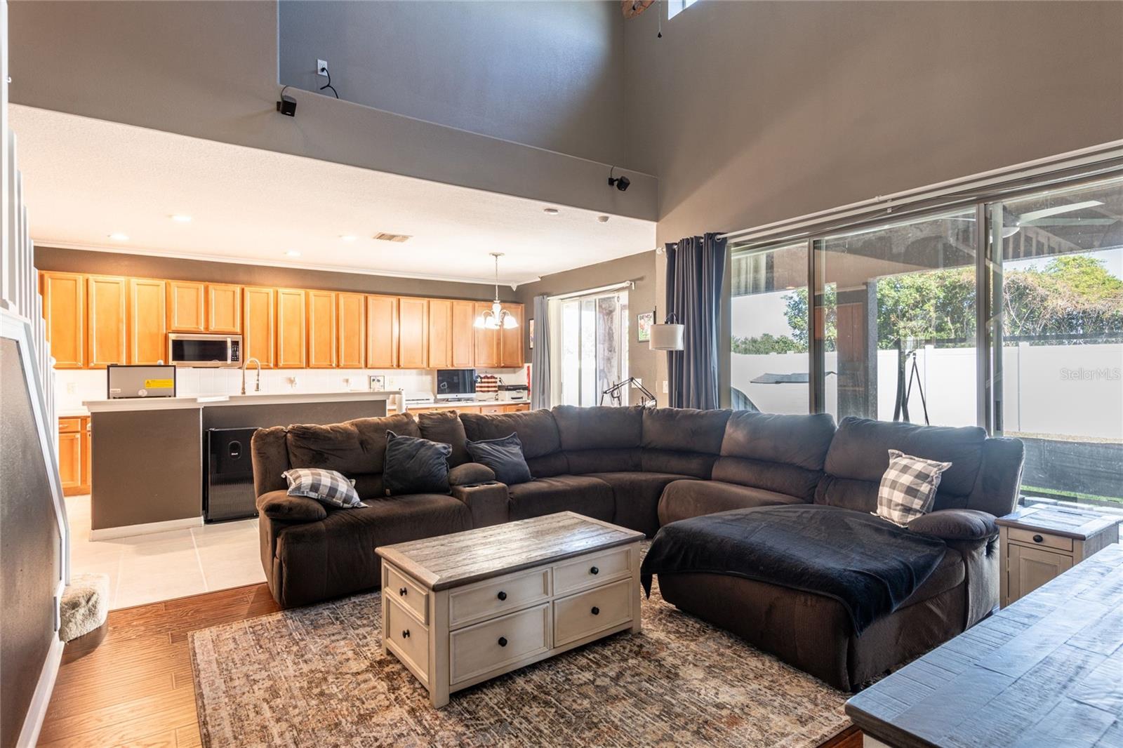 HAMPTON HILLS SOUTH PH 01 - Residential