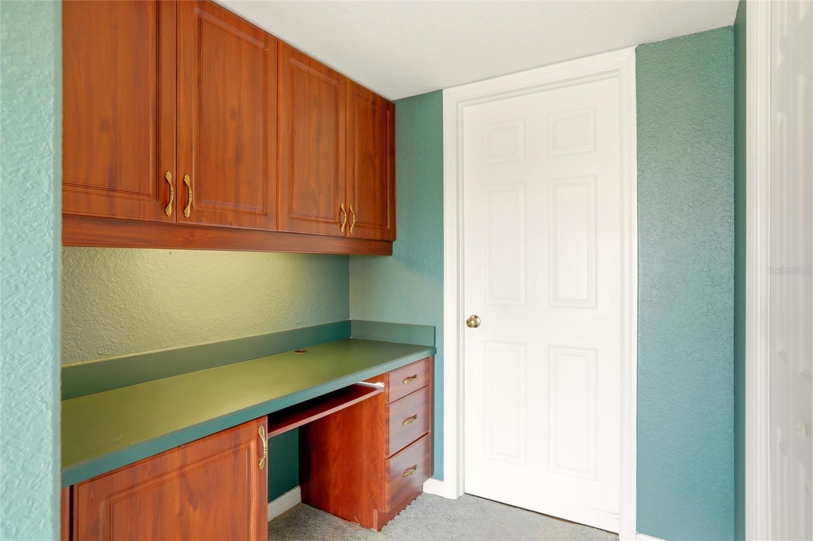 BANYAN POINT PH 01 - Residential