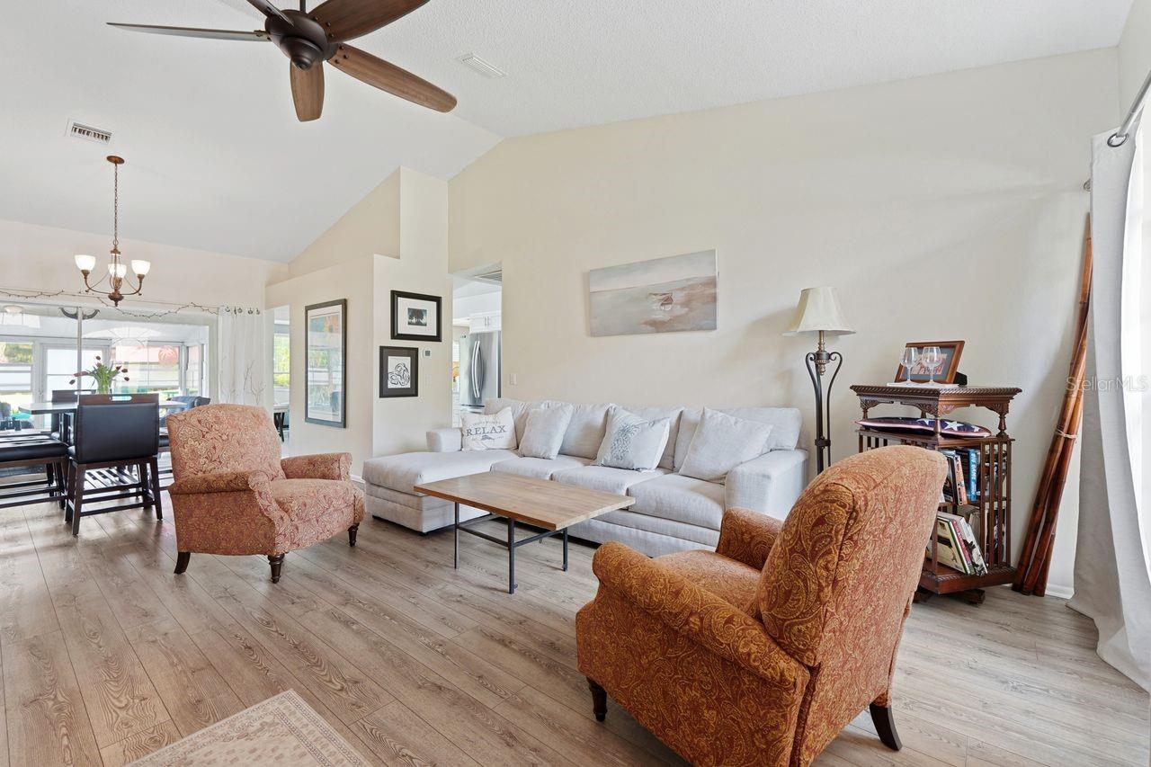 TIMBER GREENS - Residential