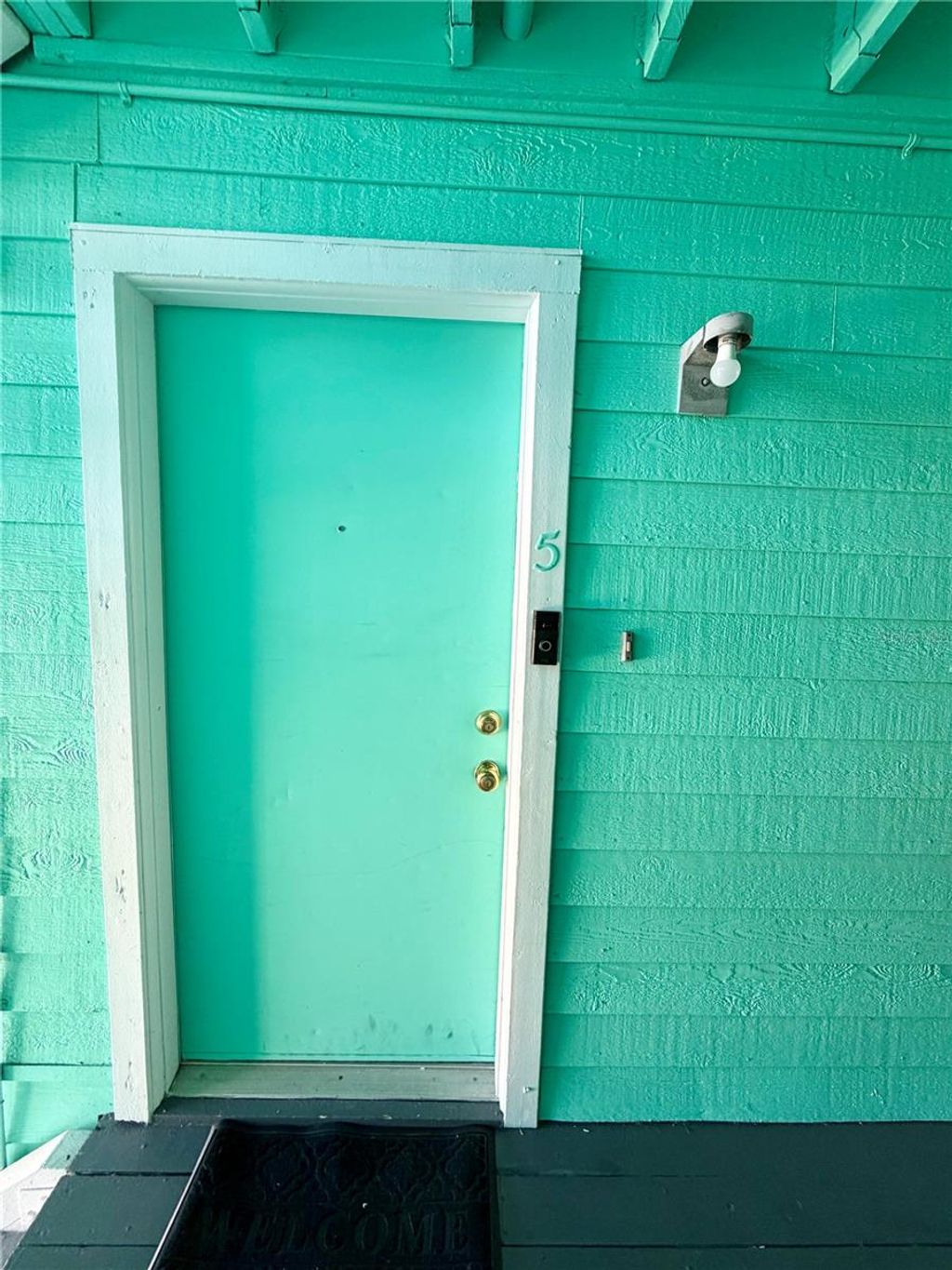 Photo of 3002 W Cleveland Street #B5, Tampa, FL 33609 (MLS # TB8477769)