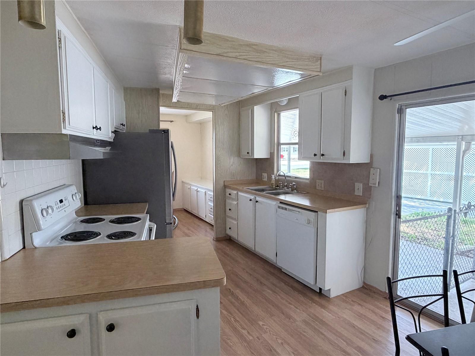 CITRUS WOODS ESTATES - Residential