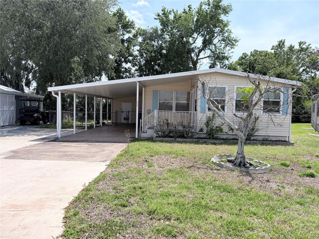 Photo of 1610 Reynolds Road #11, Lakeland, FL 33801 (MLS # S5147956)