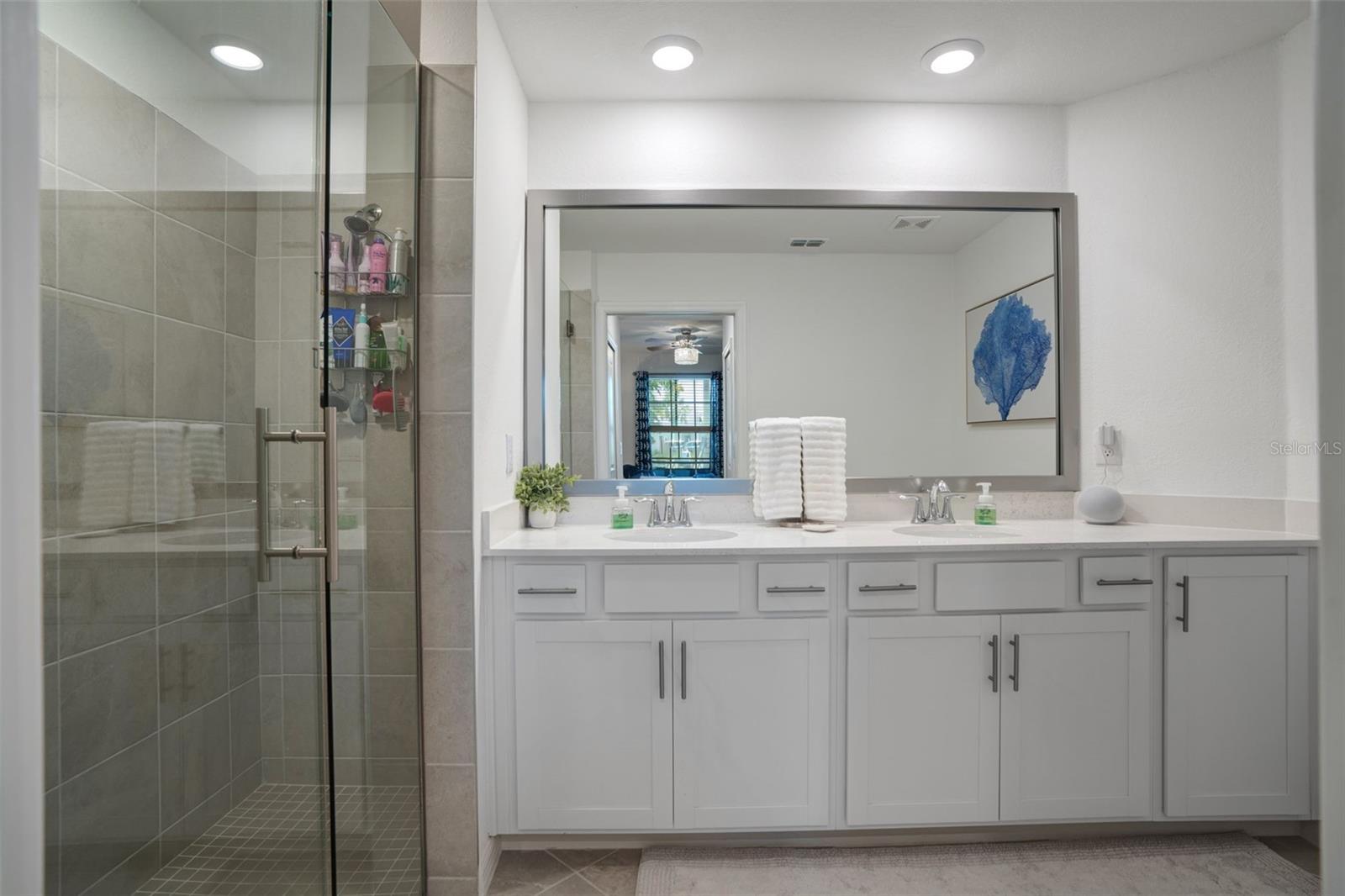 WELLEN PARK GOLF AND COUNTRY CLUB - Residential