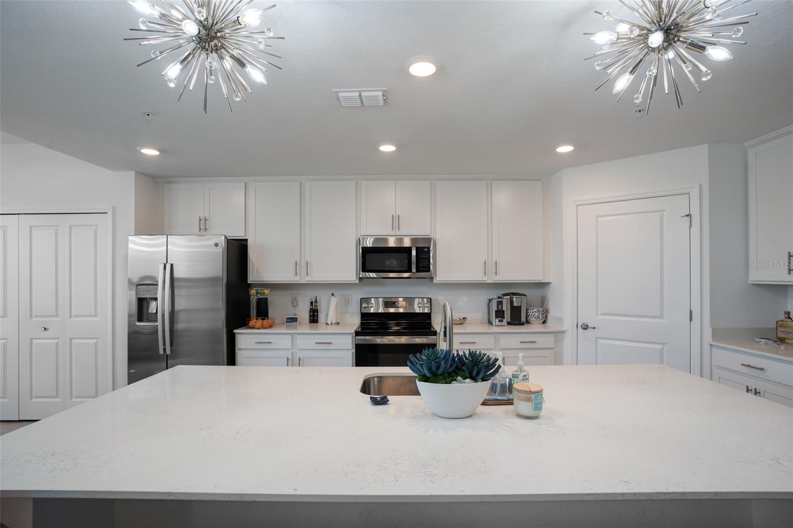 WELLEN PARK GOLF AND COUNTRY CLUB - Residential