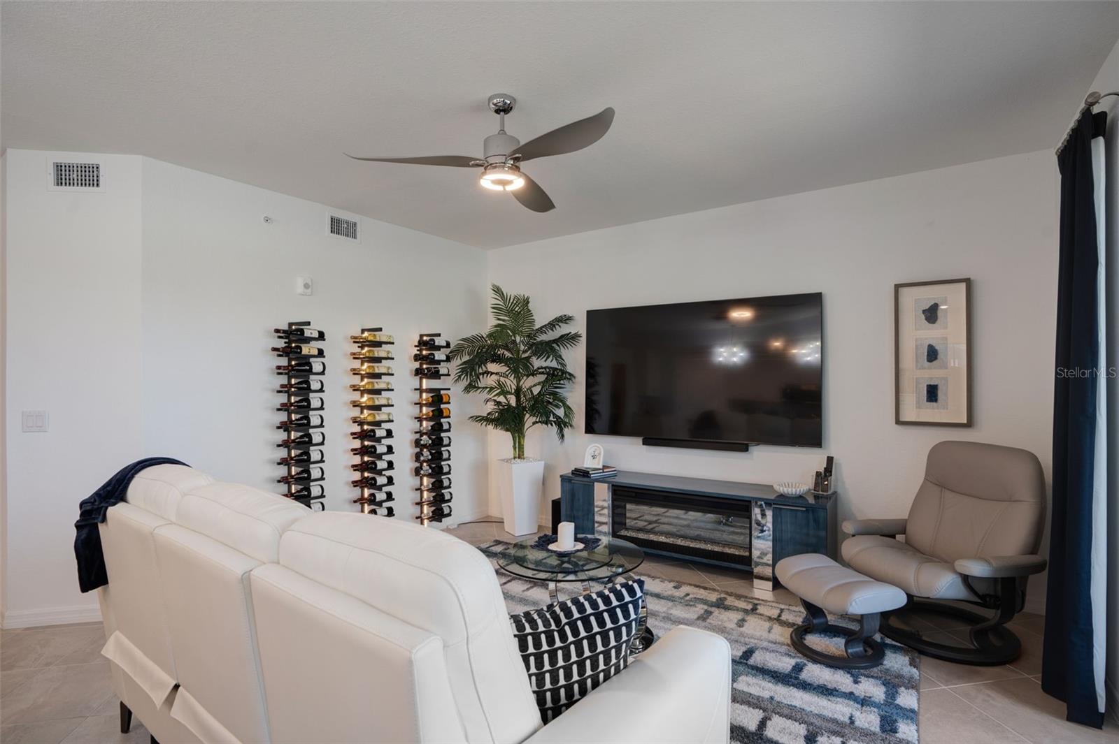 WELLEN PARK GOLF AND COUNTRY CLUB - Residential