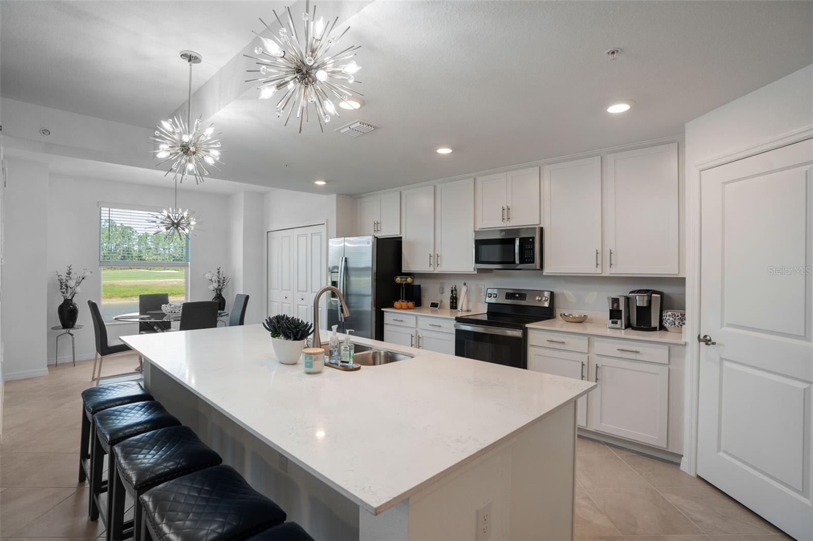 WELLEN PARK GOLF AND COUNTRY CLUB - Residential