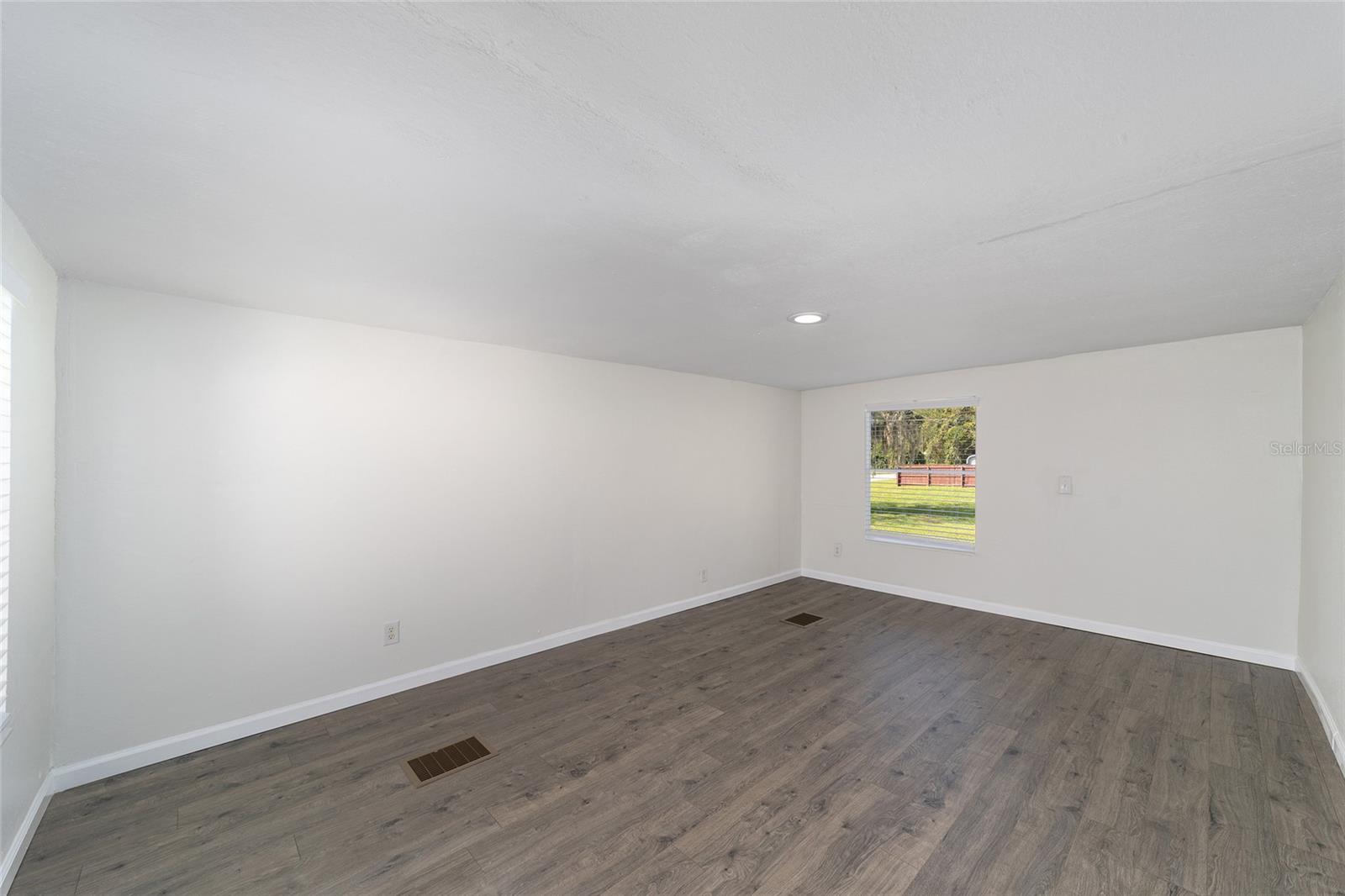 LAKE WEIR HEIGHTS - Residential